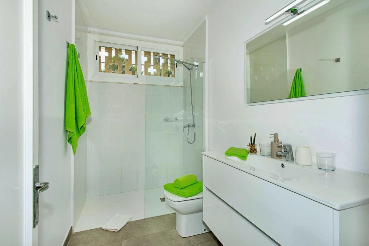 Beach Villa Can Ros By Sealand Villas 포엔샤 항구 외부 사진